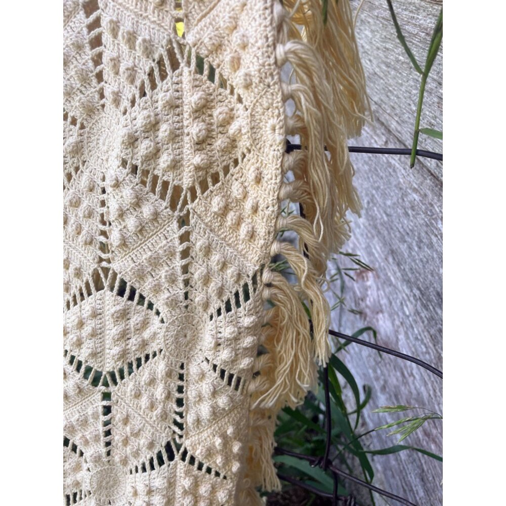 Antique 1930s Thread Cotton Crochet BedSpread star Pattern Fringe 98 x 81" - Picture 16 of 16